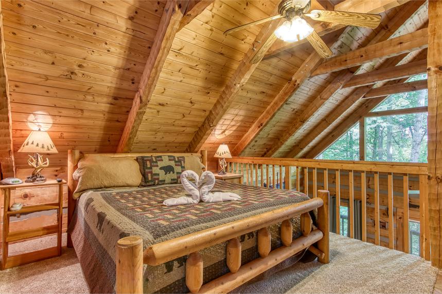 Cozy Mountain Hideaway